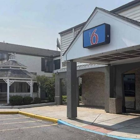 Motel 6-Newark, De Luaran gambar