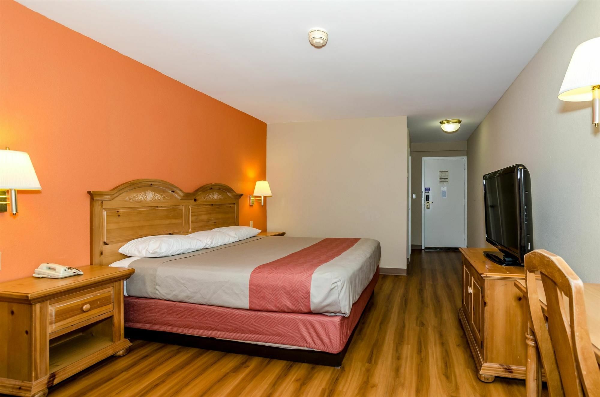 Motel 6-Newark, De Luaran gambar